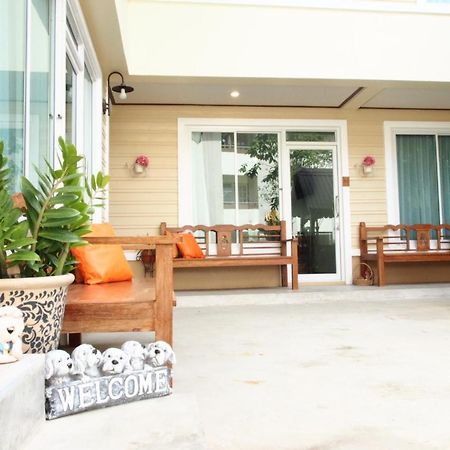 Romyen Cafe' Homestay Phra Nakhon Si Ayutthaya Luaran gambar