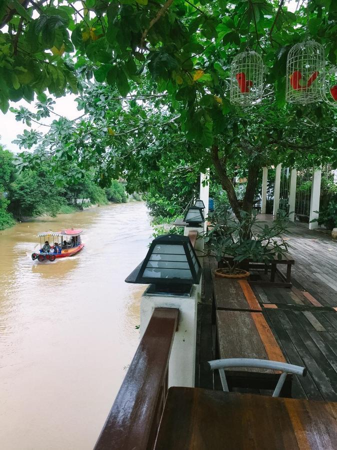 Romyen Cafe' Homestay Phra Nakhon Si Ayutthaya Luaran gambar