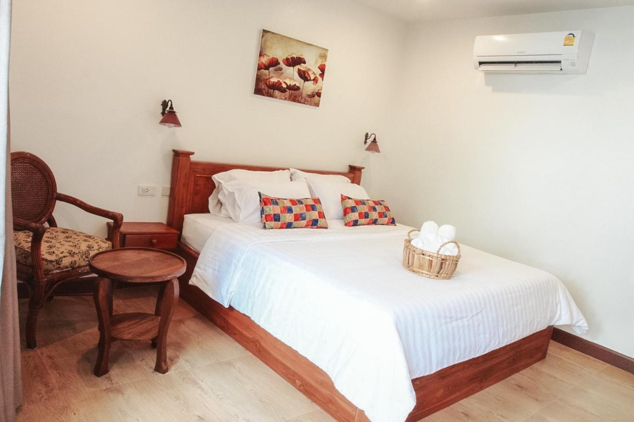 Romyen Cafe' Homestay Phra Nakhon Si Ayutthaya Luaran gambar