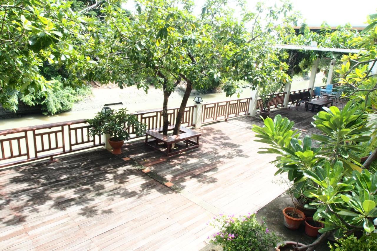 Romyen Cafe' Homestay Phra Nakhon Si Ayutthaya Luaran gambar